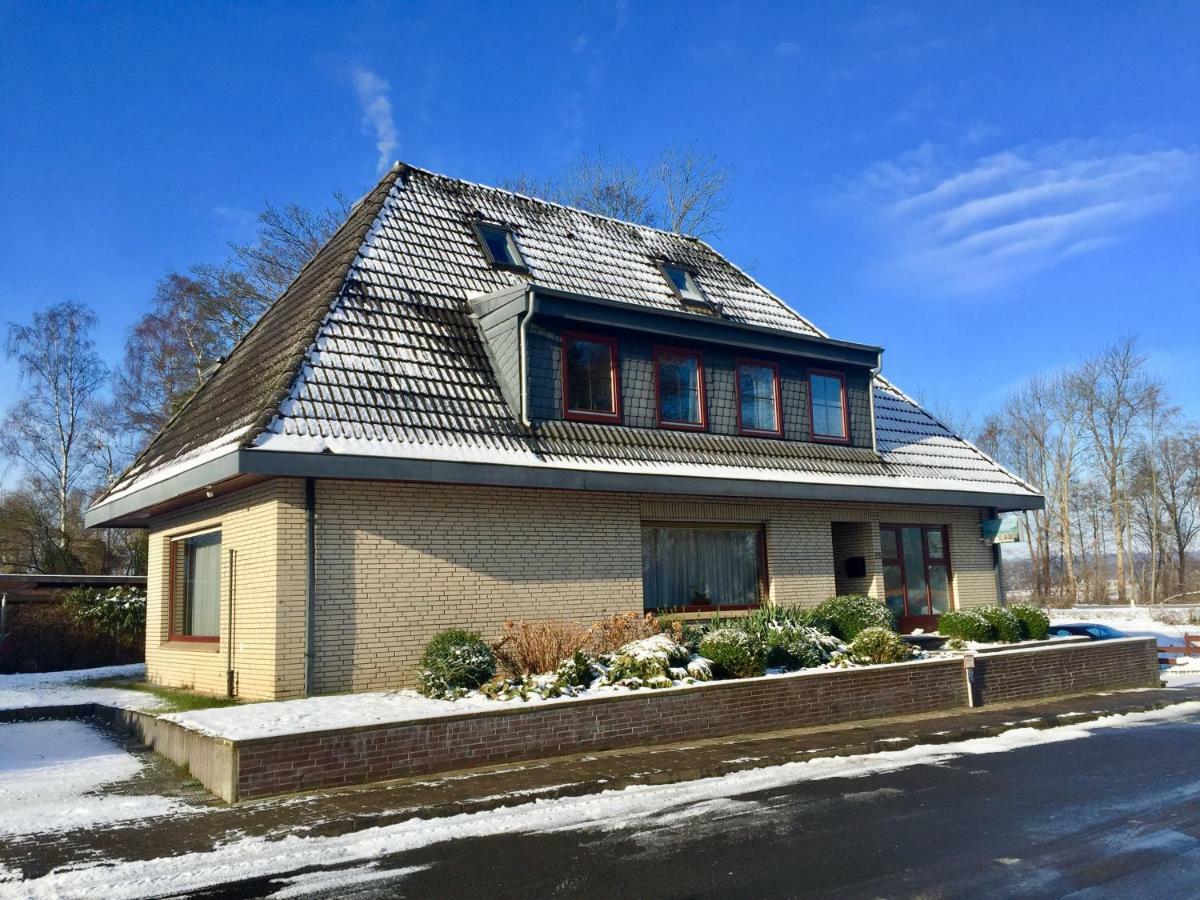 Apartamento Haus Am Heidebeck Scharbeutz Exterior foto